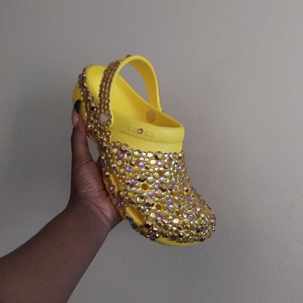 Custom bling crocs
